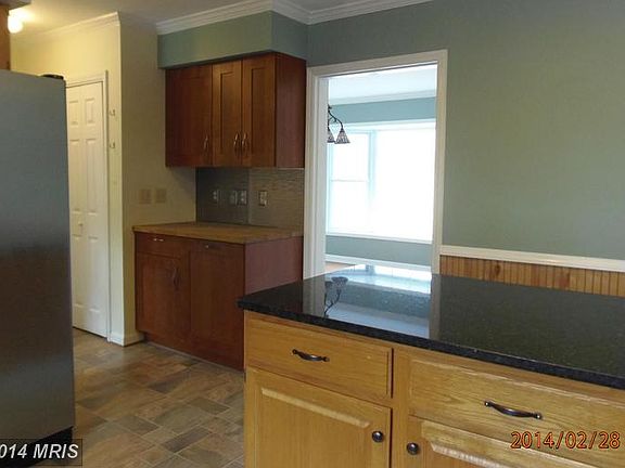 5th image of 12304 Lakeview Dr