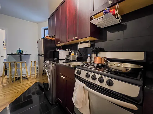 Rented by Denise Rosenblum, LREB | media 41