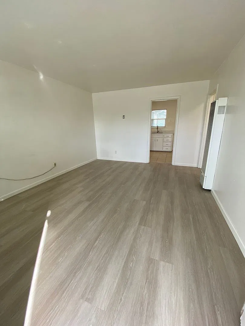 1bed/1bath Duplex within walking distance of Downtown Fairfield — Photo 4