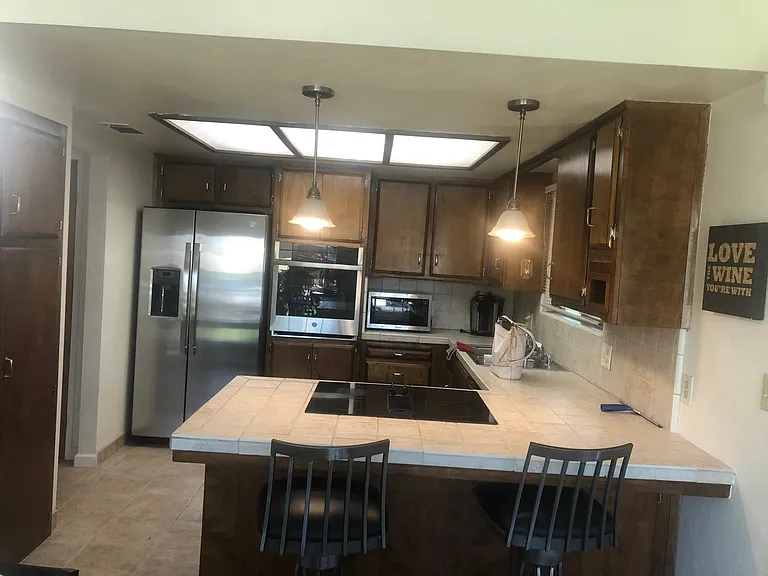 3813 W Hillsdale Ave — Photo 4