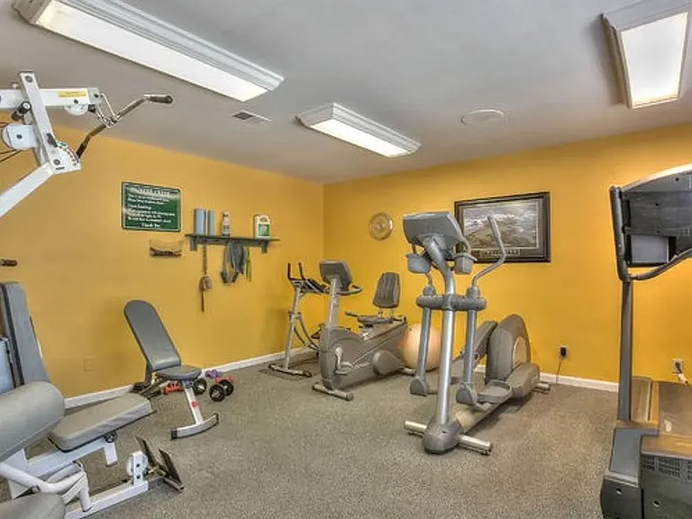 4670 White Rock Cir #4 — Photo 31