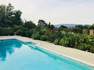 16901 Dormie Pl, Encino, CA 91436