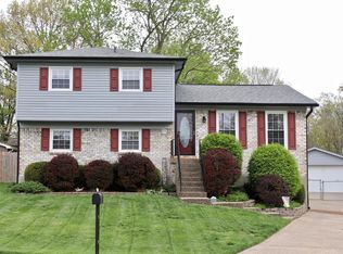 10911 Blackwood Rd, Jeffersontown, KY