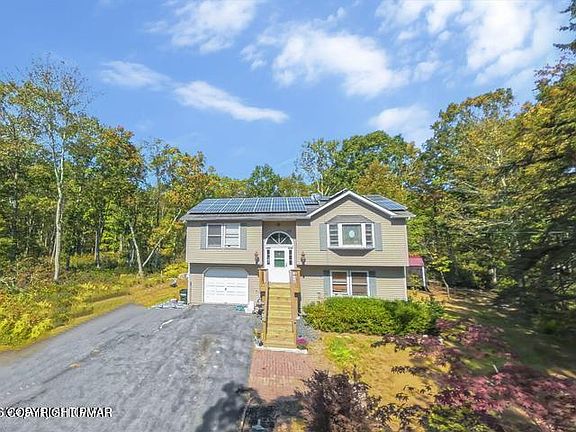 3rd image of 104 Yvette Ct