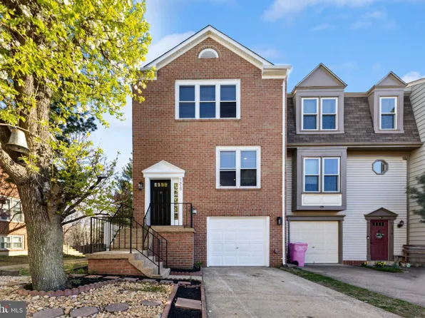 7312 Saint Johns Ct, Manassas, VA 20109