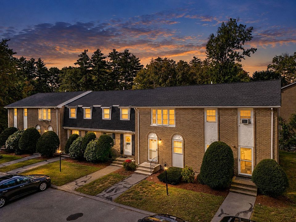 1st image of 45 Fieldstone Drive