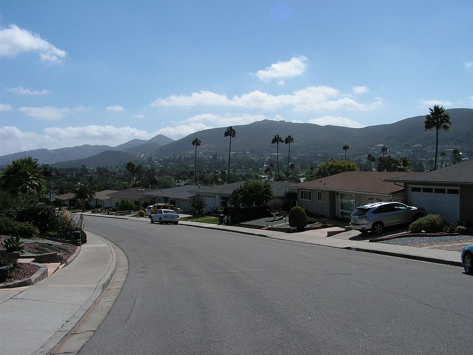 1st image of 1717 La Tierra Ln