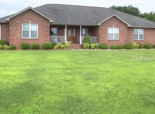 201 Cloyd Ln, London, KY 40741