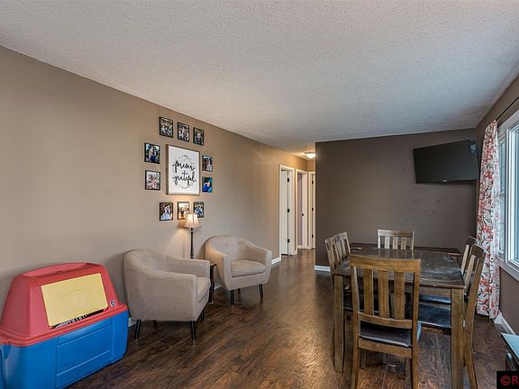 4th image of 313 Lesueur Ave