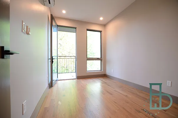 Rented by Brooklyn High Rise LLC | media 38