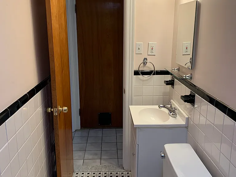 37 Spring Garden St — Photo 41