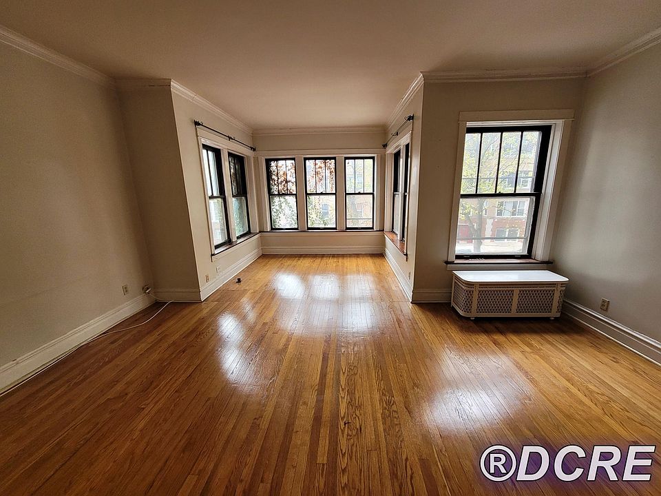 1st image of 1420 W Jonquil Ter