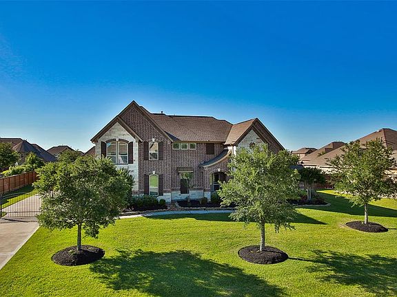 3rd image of 21506 Fairhaven Creek Dr