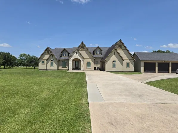 17111 Dewberry Ln, Rosharon, TX 77583