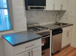 110 Hutton St APT 3L, Jersey City, NJ 07307