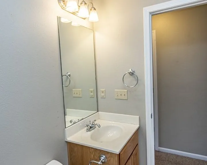 15830 Terris Ln — Photo 34
