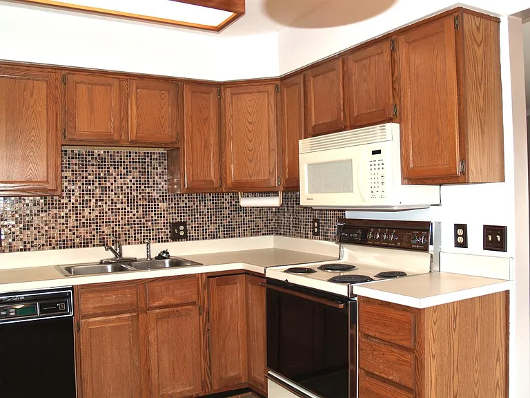 4206 Packard St #6 — Photo 9