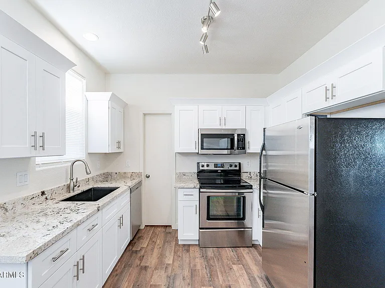 12563 W Monterey Way — Photo 14