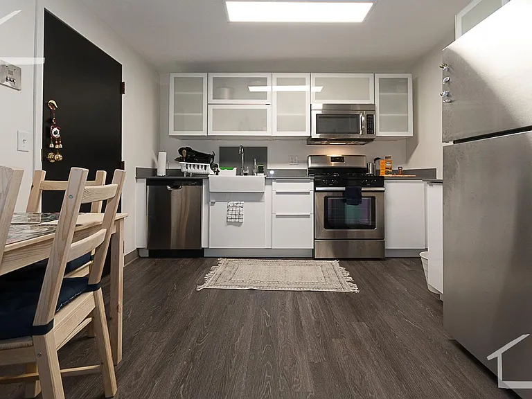11 Darling St #7E — Photo 2