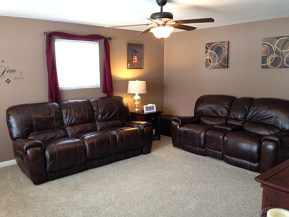 5th image of 2636 Mohican Ave
