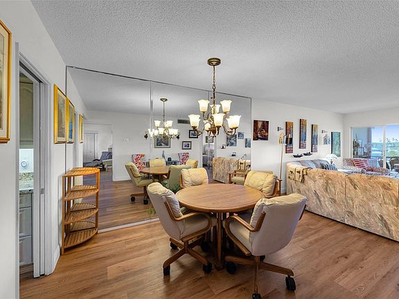 5th image of 105 NE 19th Avenue #460