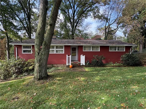 2305 Helena Ave NW, Massillon, OH 44646