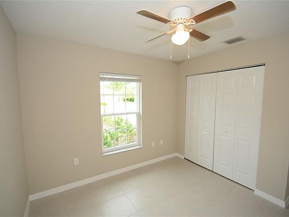 5th image of 39 Buttonworth Dr #B