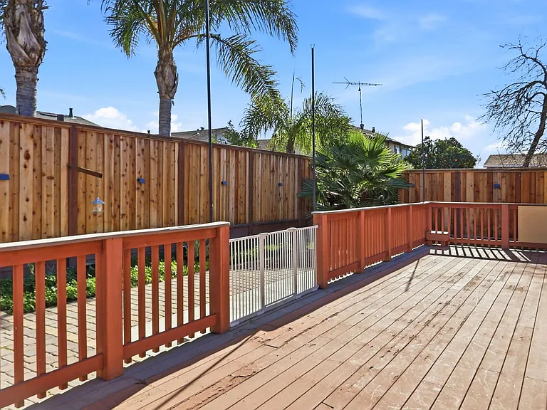 4621 Mia Cir — Photo 33