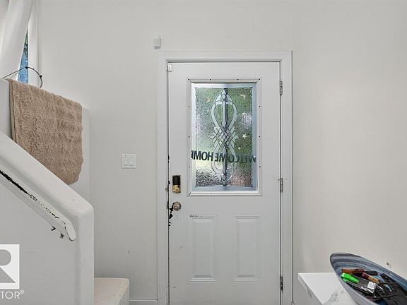 3rd image of 12219 89th St NW