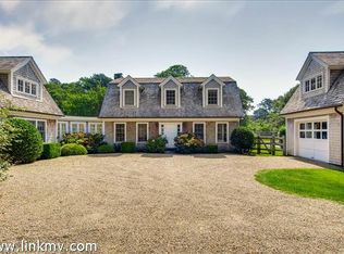 13 Deer Path Ln, Chilmark, MA 02535