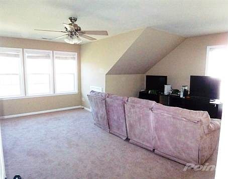 Spacious Bonus/Entertainment room