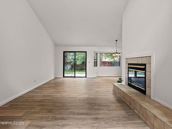 4th image of 3117 Sweet Clover St