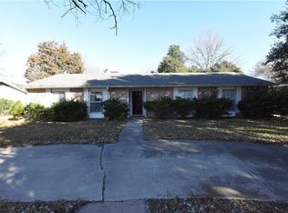 3227 Royal Ln, Dallas, TX