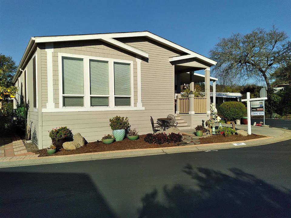 1st image of 205 S Leafwood Way