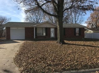 7 Oakwood Dr, Ste Genevieve, MO 63670