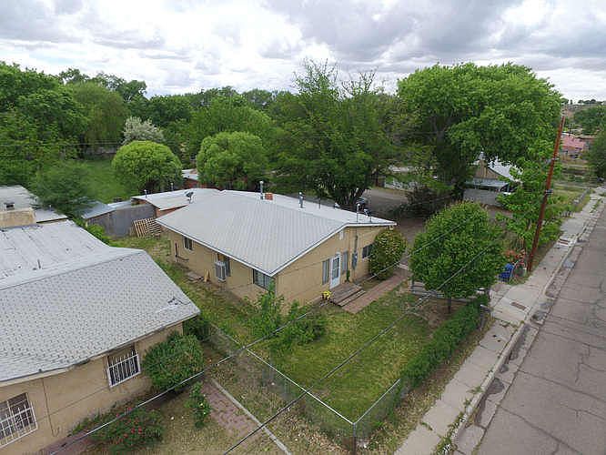 2nd image of 3400 Herrera Rd NW