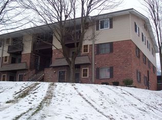 1406 Durango Ln APT 4, Fenton, MO 63026