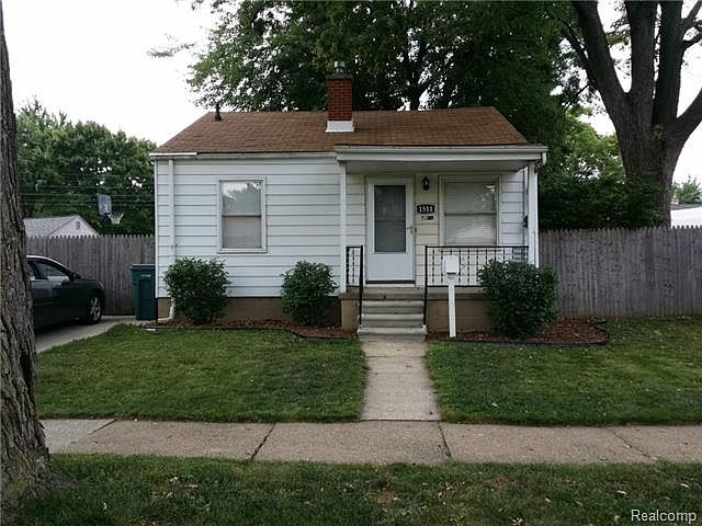 1st image of 1511 Buckingham Ave