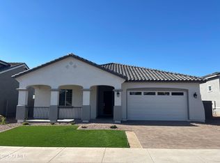 10022 W Verde Ln, Avondale, AZ 85392