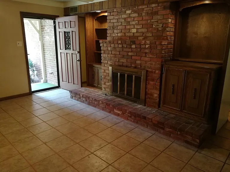 5604 Gordon Ln — Photo 10