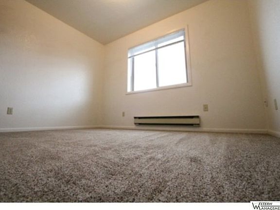 5th image of 2320 Alderson Ave