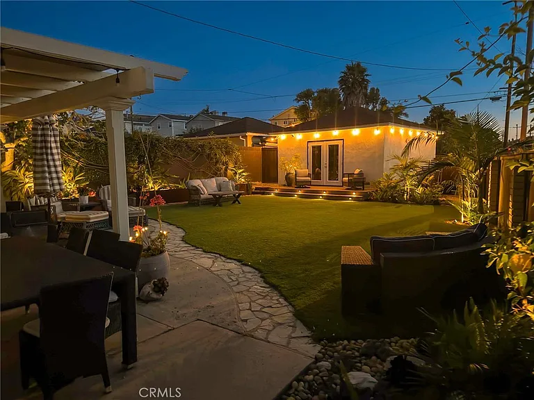 427 N Maria Ave — Photo 19