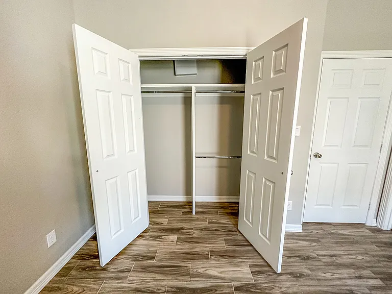 904 Mahala Ave #3 — Photo 6