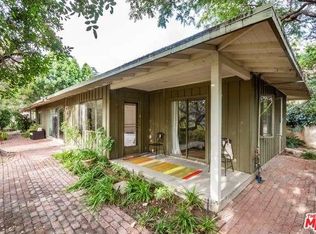 1276 Rimmer Ave, Pacific Palisades, CA 90272