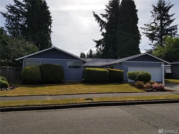 2nd image of 1365 Lenore Dr