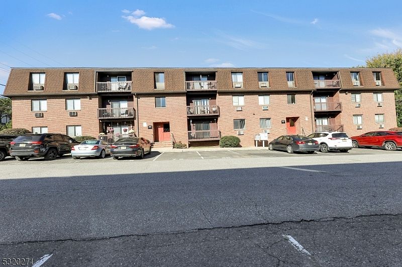 1st image of 730 Mill St #F8