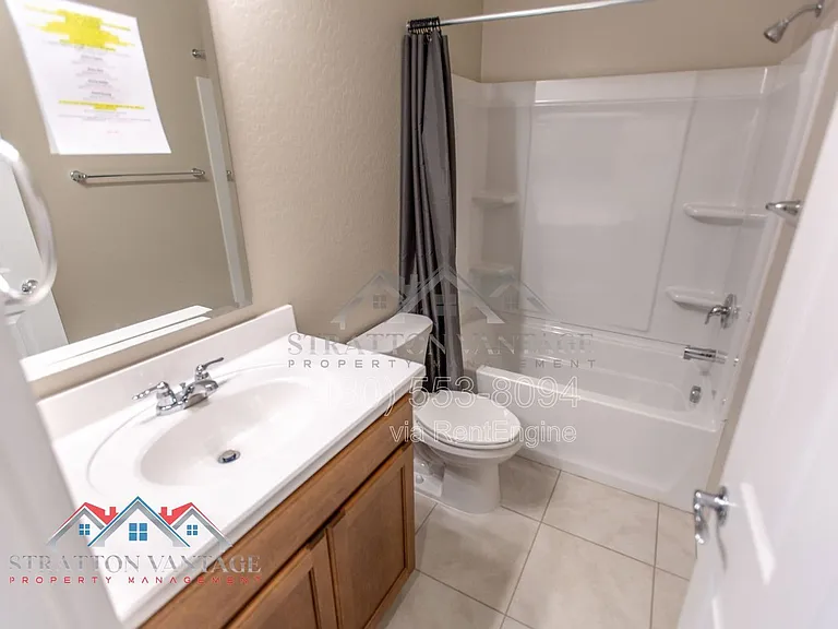15769 W Voltaire St — Photo 21