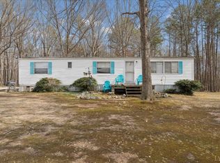 1070 Throckmorton Trl, Scottsburg, VA 24589
