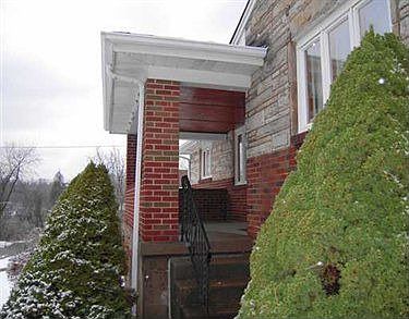5th image of 5218 Woodland Dr