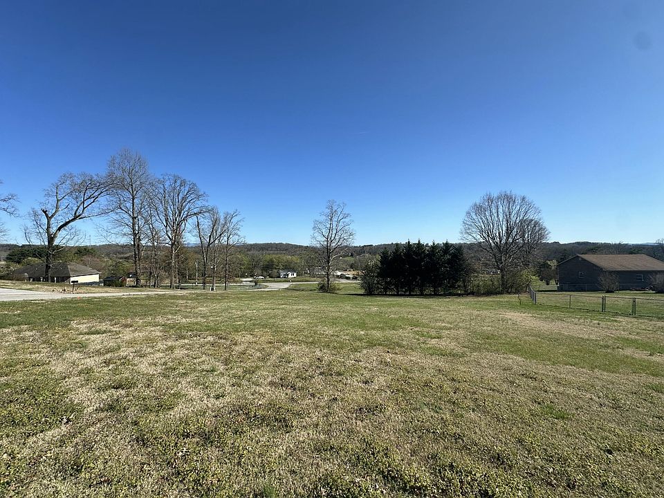 1st image of 107 Uphill Dr